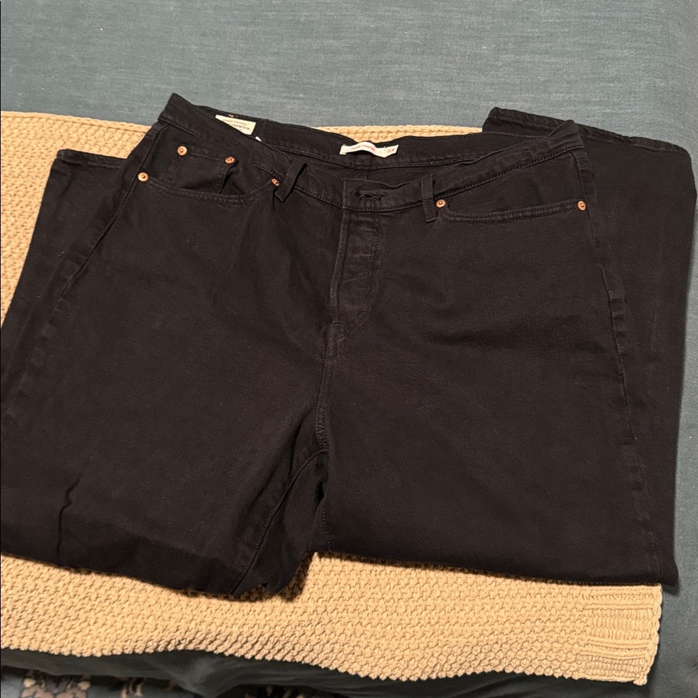 LEVI wedgie straight plus size jean